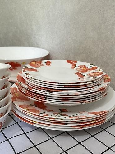 third edition solution: Сервис из 45 предметов от фирмы Luminarc (закаленное стекло),получен — 3