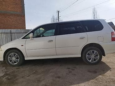 Honda Orthia: 2000 г., 2.3 л, Бензин, Универсал — 3