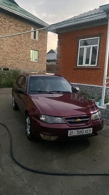 Chevrolet Nexia: 2009 г., 1.6 л, Механика, Бензин, Седан