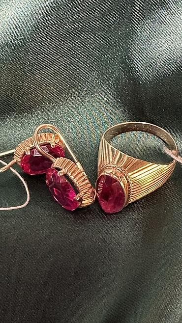 Кольца: Набор 583 СССР. Ювелирный гарнитур с ярко‑розовыми овальными — 2