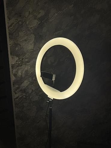 ls 4 6: Кольцевая LED‑лампа на штативе с держателем для смартфона. Основные — 4