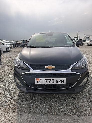 lada 2113: Chevrolet Spark: 2021 г., 1 л, Автомат, Бензин, Хэтчбэк — 2