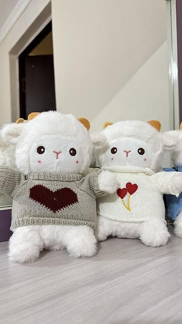 свитер детский: •Гусь 40 см - 500 сом •Овечки в свитере 20 см - 500 сом •Мини — 9