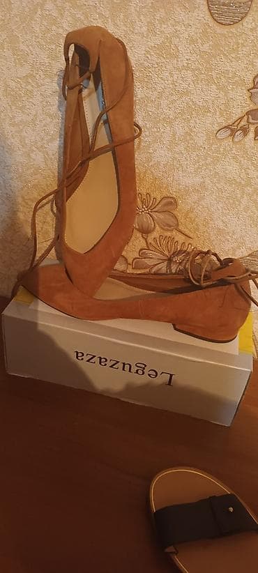 off white: Фирменные привозная обувь 36,37размеры,производство ИТАЛИЯ — 2