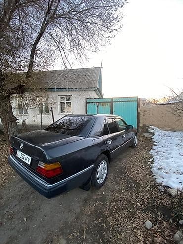 подлокотник мерс: Mercedes-Benz W124: 1989 г., 2.3 л, Механика, Бензин, Седан — 2