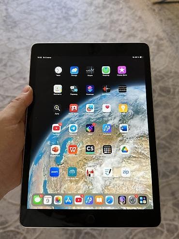 Планшет, Apple, память 64 ГБ, 9" - 10", Wi-Fi, Б/у, Классический цвет - Серебристый