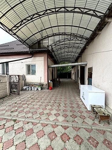 Недвижимость: 📌В селе Беловодское срочно продаётся дом на участке 8,5 соток. ▪️Дом — 2
