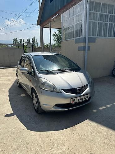 daihatsu кори: Honda Jazz: 2009 г., 1.3 л, Механика, Бензин, Хэтчбэк — 2