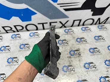 бортовой маз: Кронштейн генератора Man TGX 460 2017 Контрактный из Германии, в — 4
