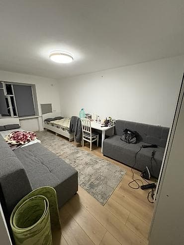 2х: Сдается комната в 2х комнатной квартир для девушек-женщин, район — 1