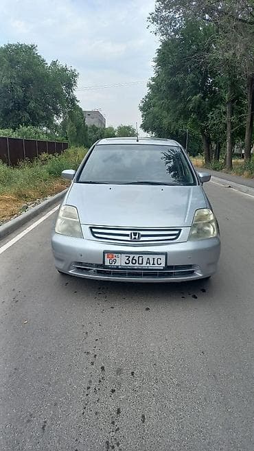 hond: Honda Stream: 2001 г., 2 л, Механика, Бензин, Минивэн — 3