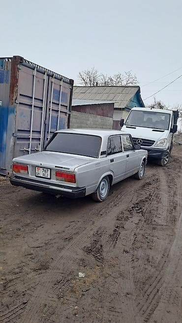 ВАЗ (ЛАДА) 2107: 2010 г., 1.7 л, Механика, Бензин, Седан