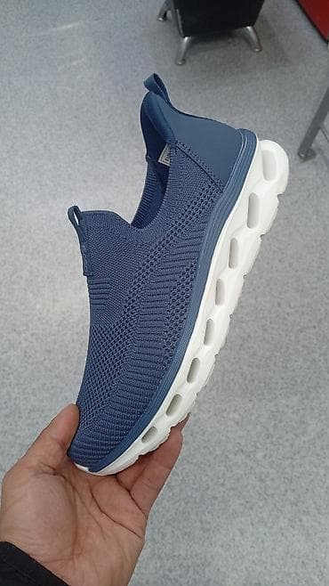 спорт кросовки: Мужские кроссовки, 42, Adidas, Новый, цвет - Серый, Бесплатная доставка — 7