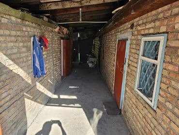 дом с бассейном посуточно бишкек: Дом, 80 м², 4 комнаты, Собственник, Старый ремонт — 7