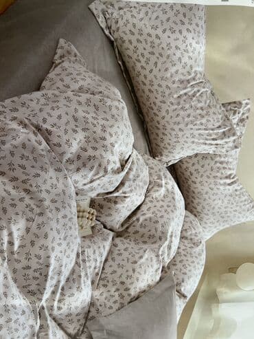 простынь 2 наволочки: Постельное бельё 🤍 Стильный нежный принт, мягкая и приятная к телу — 2