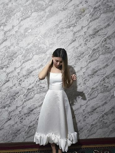 прокат платьев бишкек инста: Продаю новые и б/у Платья вечерние и нарядные - Красное платье-1500 — 4