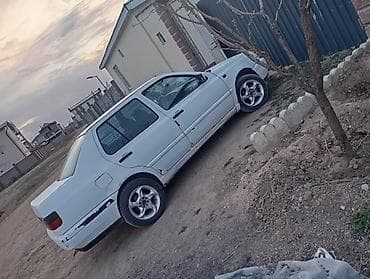 фоль: Volkswagen Vento: 1996 г., 1.8 л, Автомат, Бензин, Седан — 1