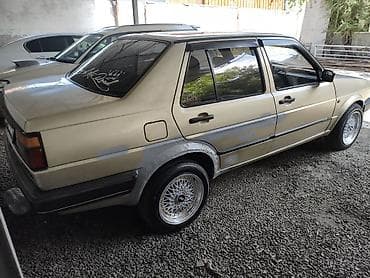 colf 2: Volkswagen Jetta: 1987 г., 1.5 л, Вариатор, Бензин, Седан — 4