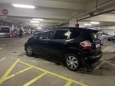 fit 2012: Honda Fit: 2011 г., 1.5 л, Автомат, Бензин, Хэтчбэк — 4