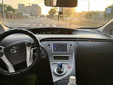 обмен на солярис: Toyota Prius: 2012 г., 1.8 л, Автомат, Гибрид, Хэтчбэк — 10