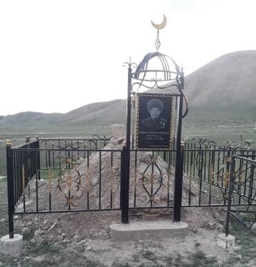 офисные мебели: Изготовление памятников, Изготовление оградок, Изготовление овалов с фото | Гранит, Металл, Мрамор | Установка, Оформление — 16