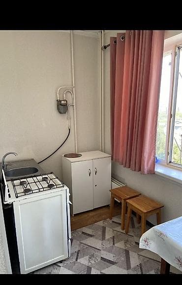 восток 5 на аренду квартир: Спальный гарнитур, Двуспальная кровать, ДСП, цвет - Коричневый — 6