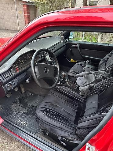 audi старушка: Mercedes-Benz W124: 1989 г., 2.3 л, Бензин, Седан — 5