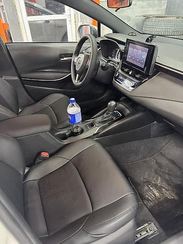 toyota rav4 hibrid: Toyota Corolla: 2020 г., 1.8 л, Автомат, Гибрид, Седан — 6