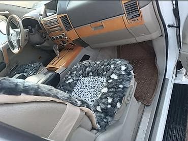 Infiniti QX56: 2005 г., 5.6 л, Автомат, Бензин, Внедорожник — 4