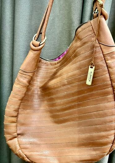 купить пластиковый чемодан на колесах: Сумка Хобо IL DUCA made in 🇮🇹 Italy Новая!!!Из коричневой итальянской — 5