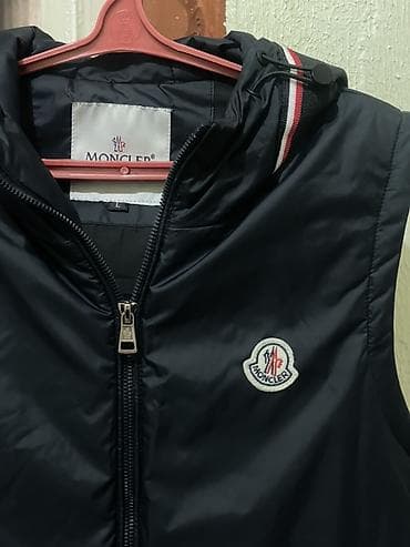 Другие жилеты L, цвет - Синий