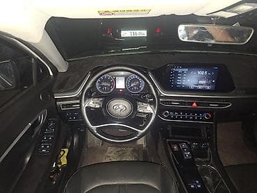 Транспорт: Hyundai Sonata: 2020 г., 2 л, Автомат, Бензин, Седан — 9