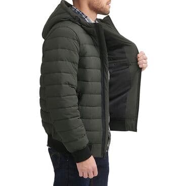 tech fleese: Levi's®. Стеганая ветрозащитная куртка-бомбер с капюшоном — 2