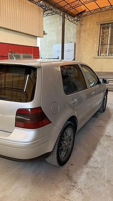 Volkswagen Golf: 2004 г., 1.8 л, Типтроник, Бензин, Хетчбек — 7