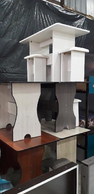 стол и 4 табурета: Новый стол и 4 табуретками наличии и на заказ 4500 — 9