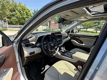хайлендер гибрид 2021: Toyota Highlander: 2020 г., 2.5 л, Автомат, Гибрид, Кроссовер — 10
