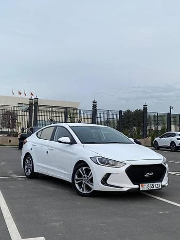 byd e3: Hyundai Elantra: 2018 г., 1.6 л, Автомат, Бензин, Седан — 4