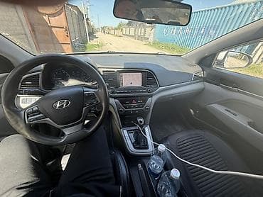 elentra: Hyundai Elantra: 2017 г., Бензин, Седан — 3