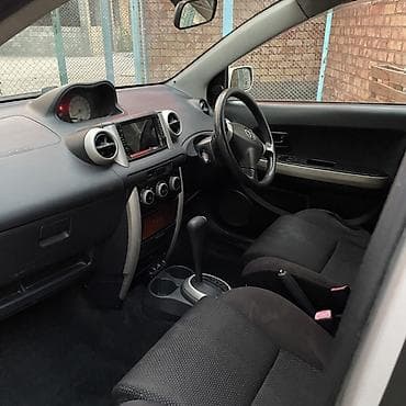 forester 2003: Toyota Ist: 2003 г., Хэтчбэк — 6
