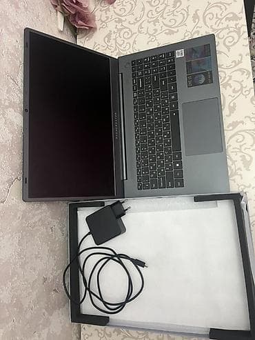 камера dji: Machcreator ONE i5 Intel Core i5-1035G4 / 16GB / 512SSD Состояние — 2
