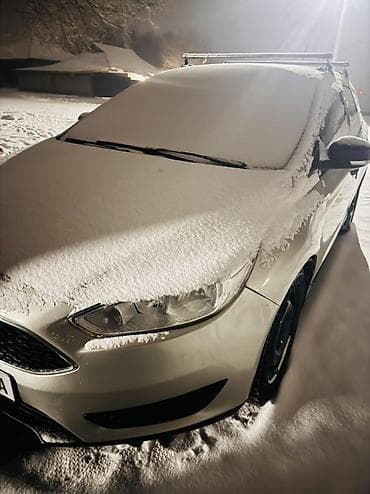 r15 205: Ford Focus: 2016 г., 1.6 л, Механика, Газ, Универсал — 4
