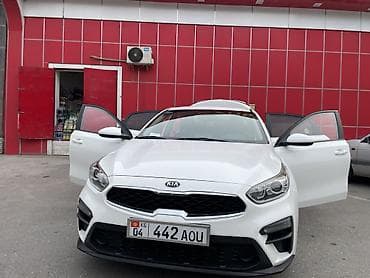 camry 2020: Kia Cerato: 2020 г., 1.6 л, Бензин, Седан — 10
