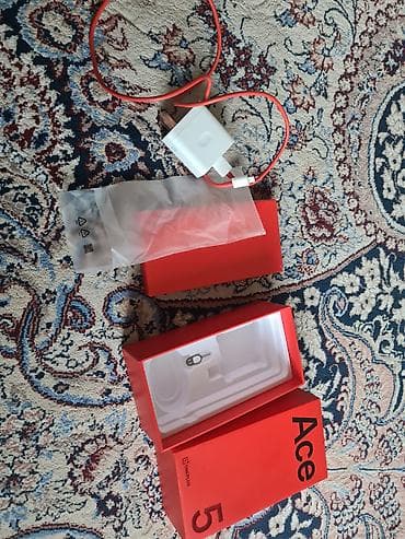 realme 15 pro 5g: OnePlus 13R, Б/у, 256 ГБ, цвет - Белый, 2 SIM — 6