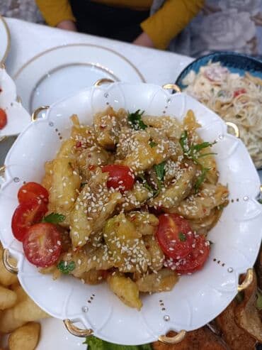 готовый шашлык цена: Принимаем заказы на салаты, закуски и на боорсоки. за 1 кг 200с — 4