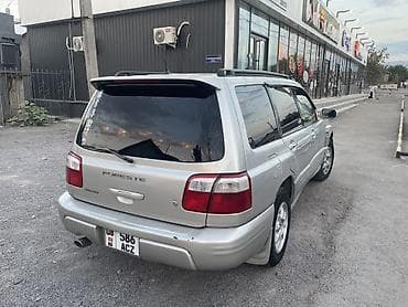 Subaru Forester: 2000 г., Бензин, Кроссовер