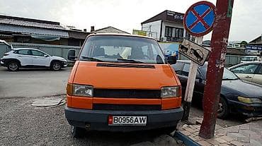 Volkswagen: Volkswagen Transporter: 1993 г., 2 л, Механика, Бензин, Бус — 5