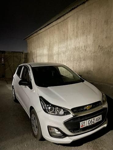 Унаа сатуу: Chevrolet Spark: 2020 г., 1 л, Вариатор, Бензин, Хетчбек — 1