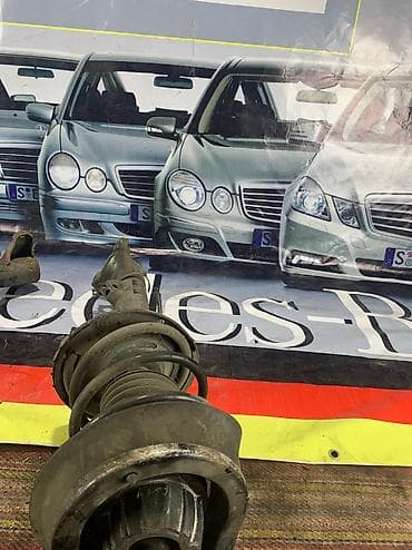 w203: Передний амортизатор Mercedes-Benz 2002 г., Б/у, Оригинал, Германия — 2