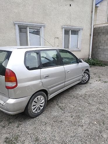 e 302: Mitsubishi Space Star: 1999 г., 1.8 л, Механика, Бензин, Хэтчбэк — 3