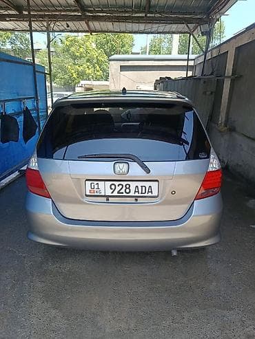 honda corolla: Honda Fit: 2005 г., 1.3 л, Вариатор, Бензин, Хэтчбэк — 6